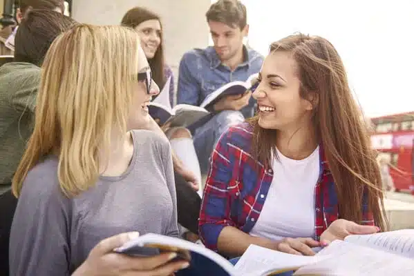 studenti sconnessi dal futuro professionale